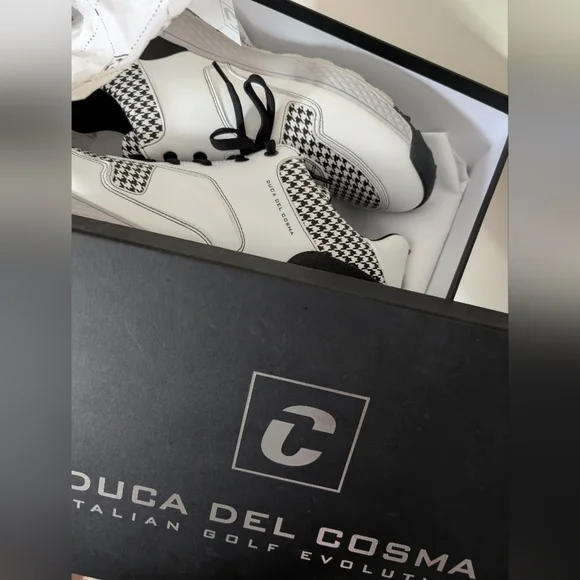 NWT Duca Del Cosma Pagani Black and White sneakers Size 12